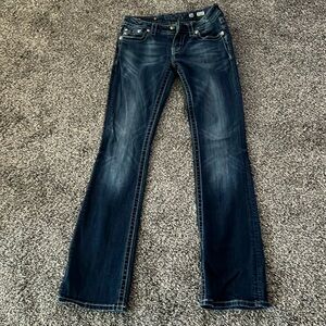 Low rise Miss Me Jeans size 28